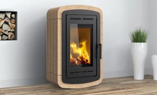 Ovn med et naturkorkhus